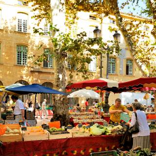 Aix-en-Provence wallpaper