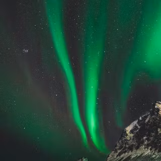 iPhone 11 light wallpaper