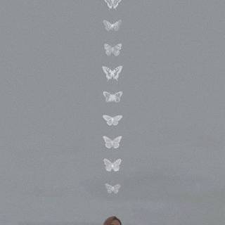 Loona Gowon phone wallpaper