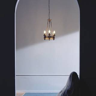 Loona Gowon phone wallpaper