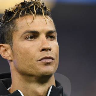 Cristiano Ronaldo noodle hair wallpaper