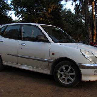 Daihatsu Storia wallpaper