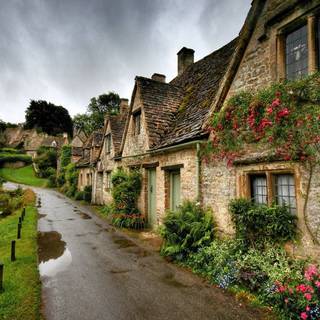 Rainy village wallpaper