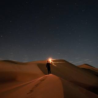 Desert at night 4k wallpaper