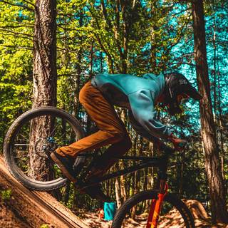 Downhill phone wallpaper