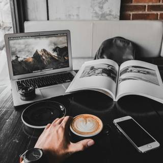 iPhone barista wallpaper