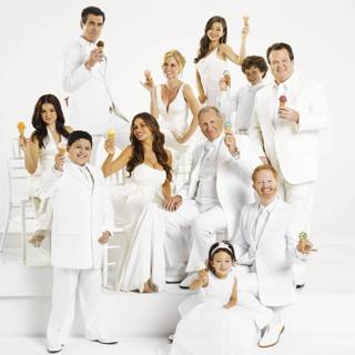 Modern Family phone wallpaper