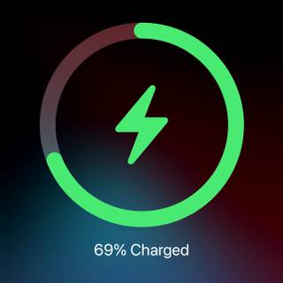 iPhone charge wallpaper