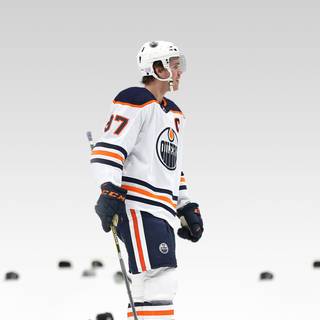 Connor McDavid iPhone wallpaper