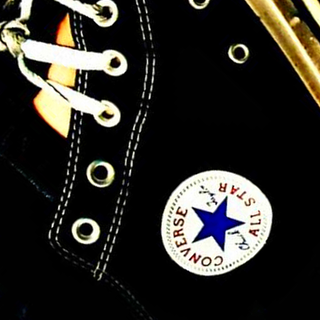 Converse phone wallpaper