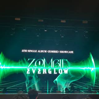 Zombie Everglow wallpaper