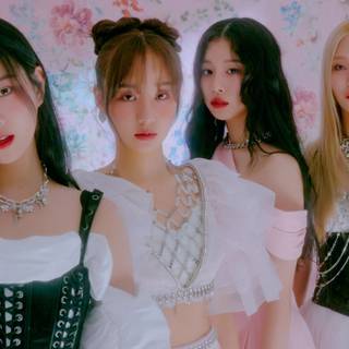 Hana Fifty Fifty wallpaper