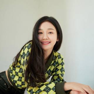 Babymonster Pharita wallpaper