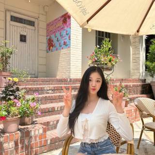 Babymonster Pharita wallpaper