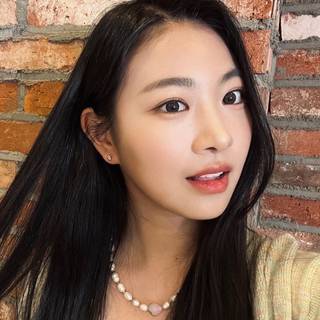 Jeong Eunah wallpaper