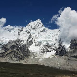 4k Mount Everest wallpaper