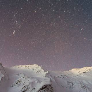 Starlight iPhone wallpaper