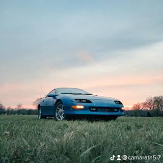 iPhone 14 cars wallpaper