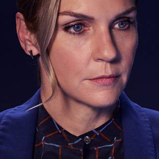 Kim Wexler phone wallpaper