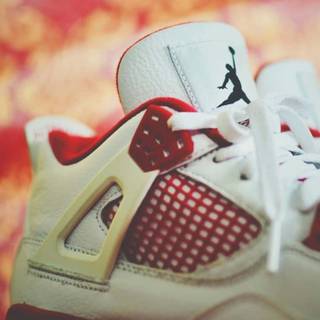 Air Jordan 4 iPhone wallpaper