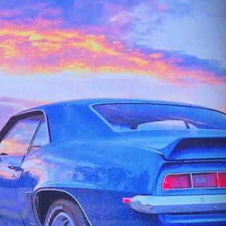 iPhone 14 cars wallpaper