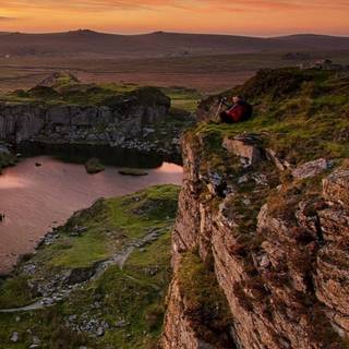 Cliff phone wallpaper