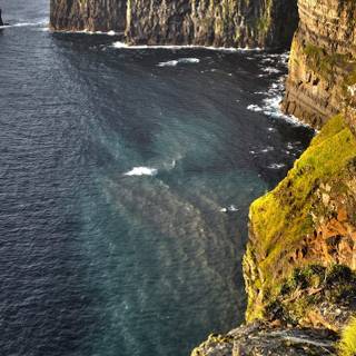 Cliff phone wallpaper