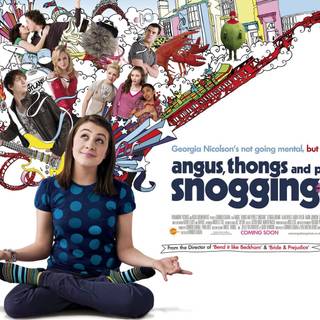 Angus, Thongs and Perfect Snogging wallpaper