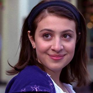 Angus, Thongs and Perfect Snogging wallpaper