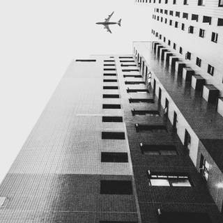 iPhone buildings wallpaper