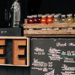 iPhone cafe wallpaper