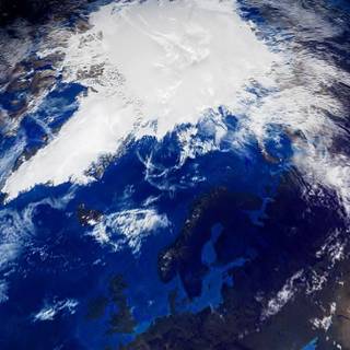 iPhone 14 Pro Earth wallpaper