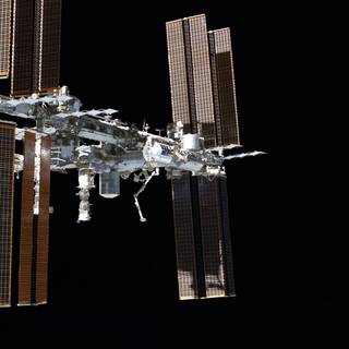 Space Station phone wallpaper