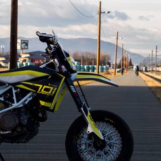Supermoto iPhone wallpaper