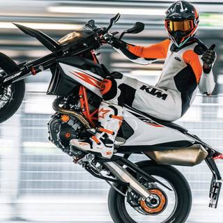 Supermoto iPhone wallpaper