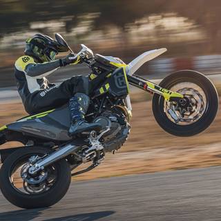 Supermoto iPhone wallpaper