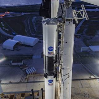 Space ship iPhone wallpaper