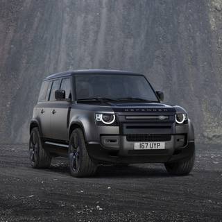 Defender black wallpaper