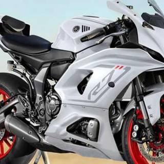 R15 V4 white wallpaper