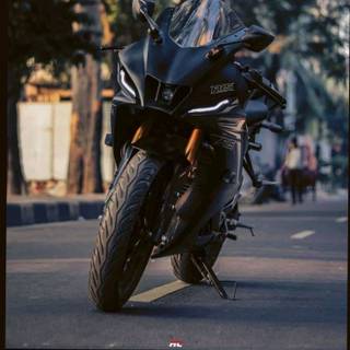 Yamaha R15 V4 M wallpaper