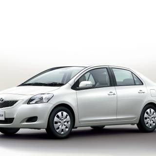 Toyota Belta wallpaper