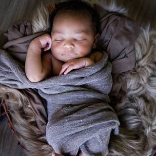 Baby shoot wallpaper