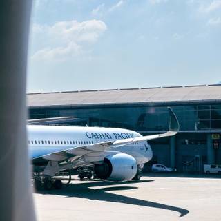 Cathay Pacific iPhone wallpaper