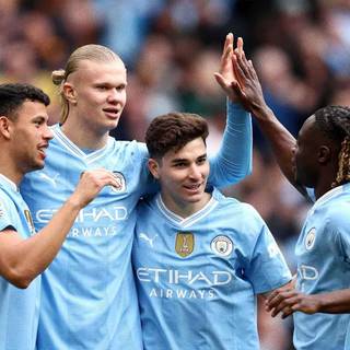 Manchester City 2024/2025 wallpaper