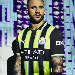 Manchester City 2024/2025 wallpaper