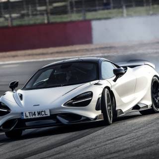 McLaren 765lt 4k wallpaper