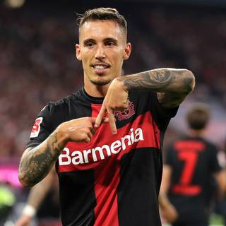 Alejandro Grimaldo wallpaper