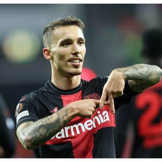 Alejandro Grimaldo wallpaper