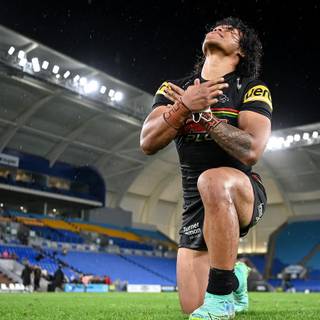 Brian To’o wallpaper