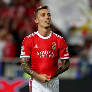 Alejandro Grimaldo wallpaper